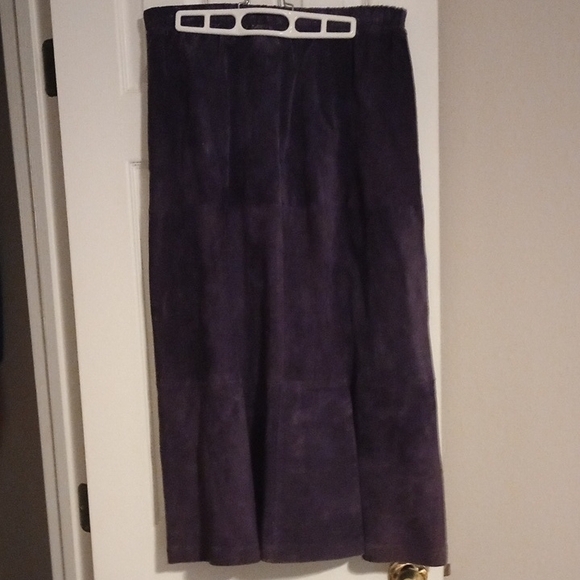 Vintage Purple Suede Leather A-Line Midi Skirt | Genuine Leather | Classic - Picture 7 of 7